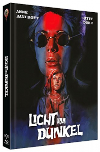 Licht im Dunkel - Limited Uncut 333 Edition (DVD+Blu-ray Disc) - Mediabook - Cover B